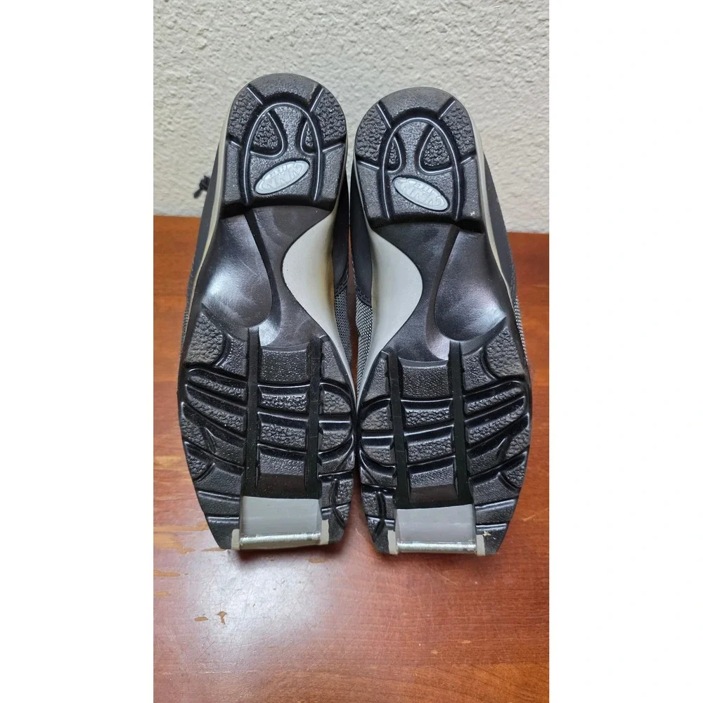 Fischer OTX Three BC Backcountry Ski Boots Mens EU 39 Black NNN BC Touring